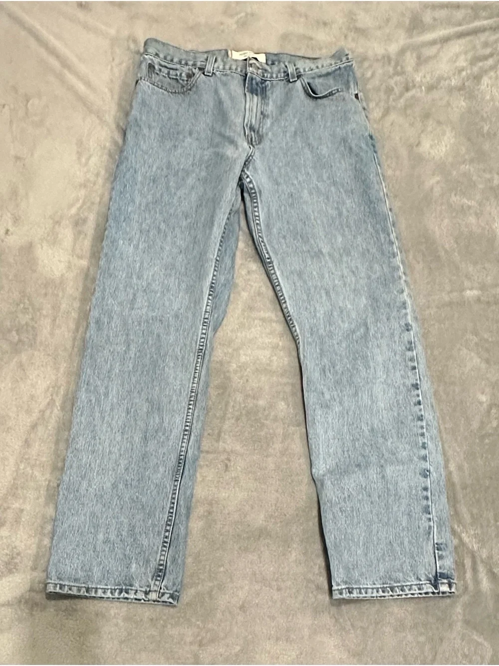 Vintage Levi's 505 Men's Straight Jeans - Light Blue Wash Size 36X34